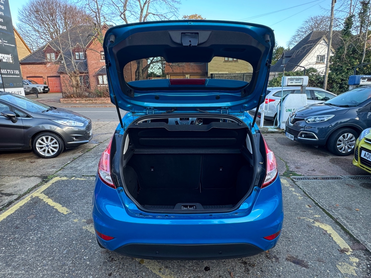 Used Ford Fiesta 2015 for sale - 76612205: Photo 5