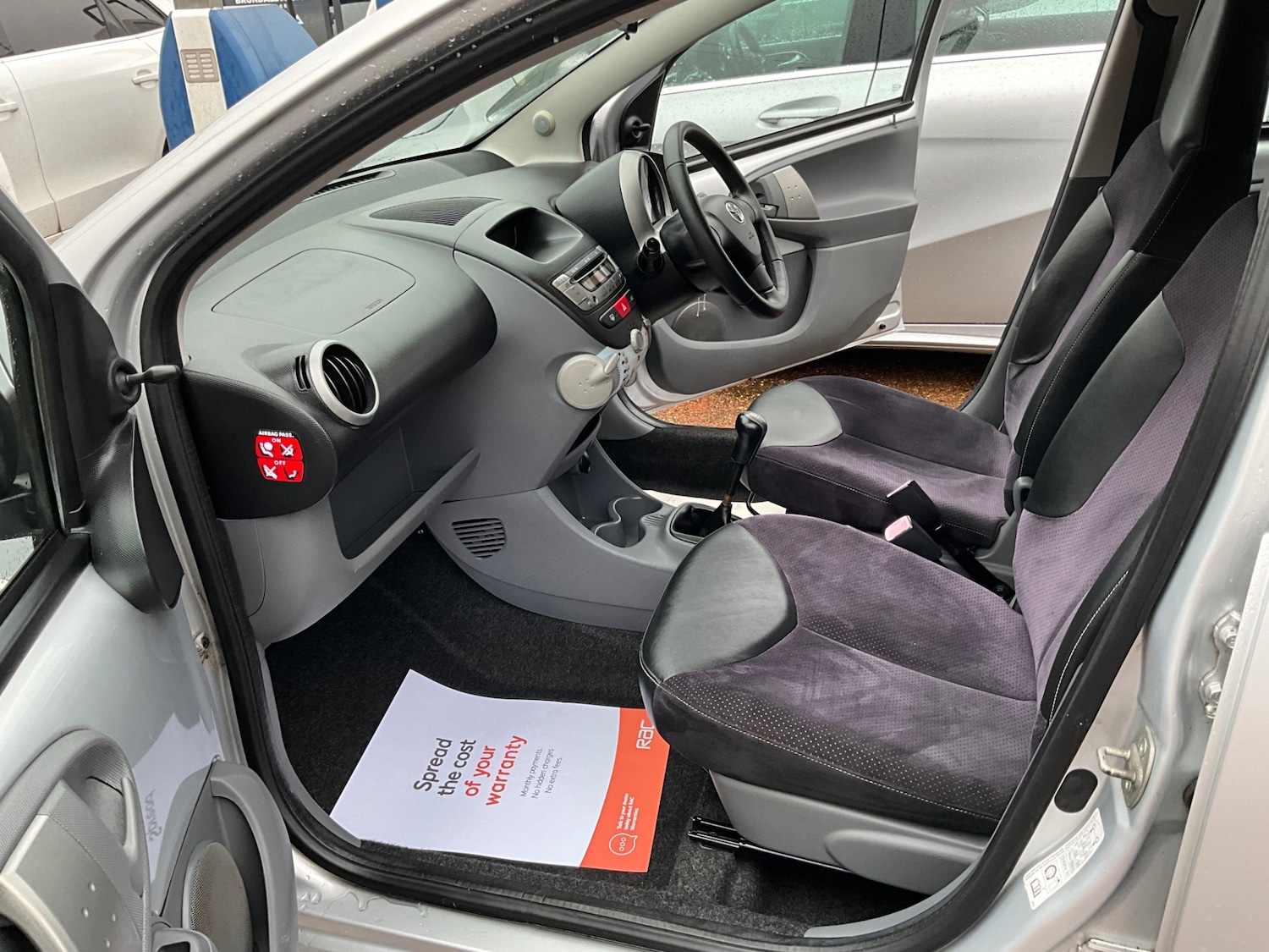 Used Toyota AYGO 2009 for sale - 77379299: Photo 11