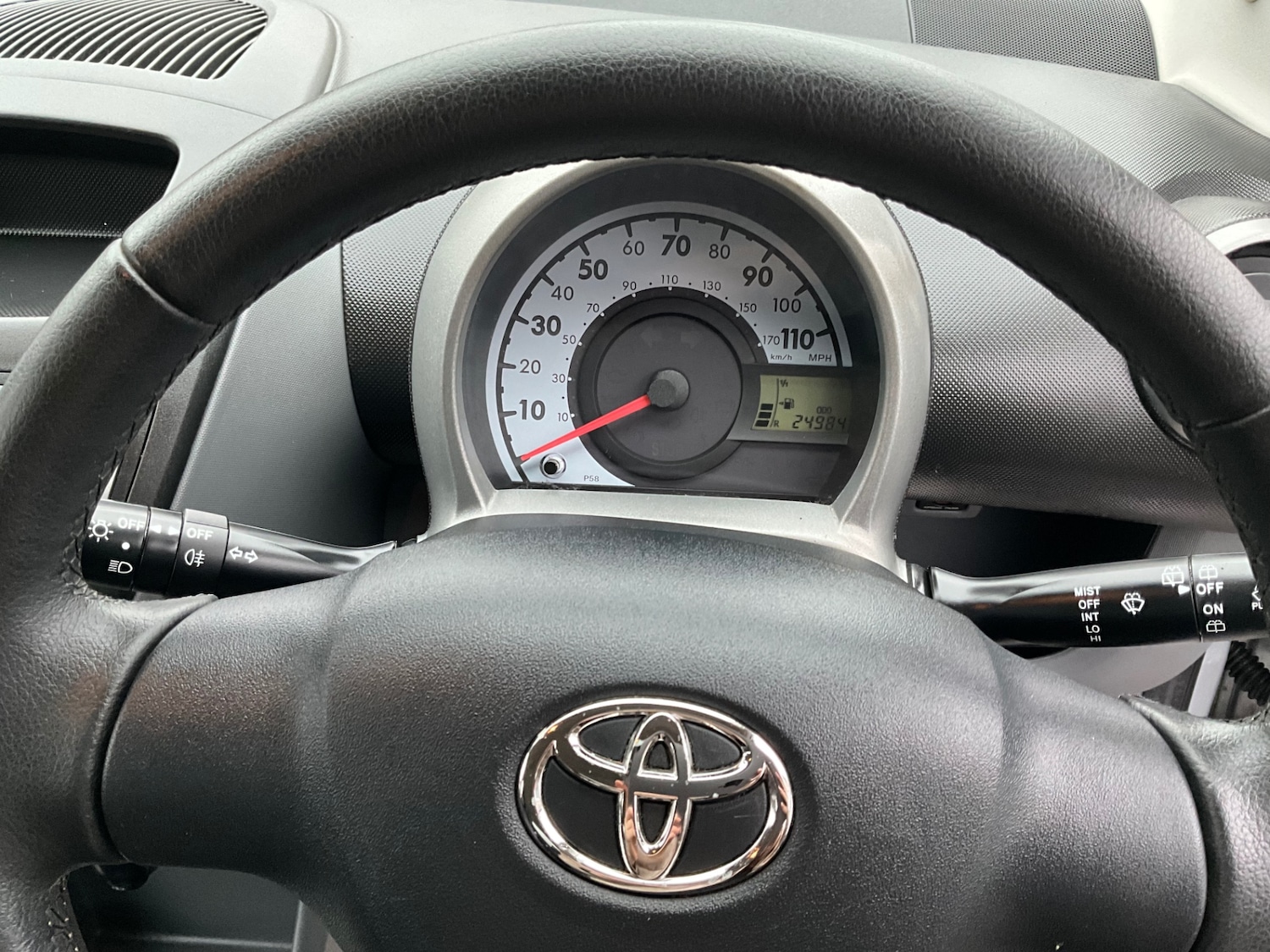 Used Toyota AYGO 2009 for sale - 77379299: Photo 14