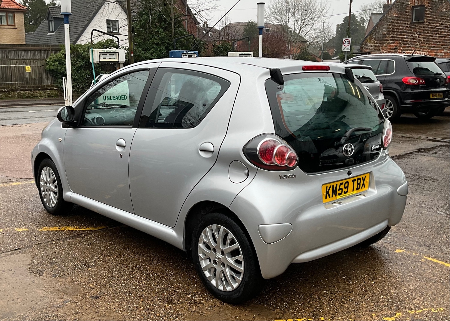 Used Toyota AYGO 2009 for sale - 77379299: Photo 5