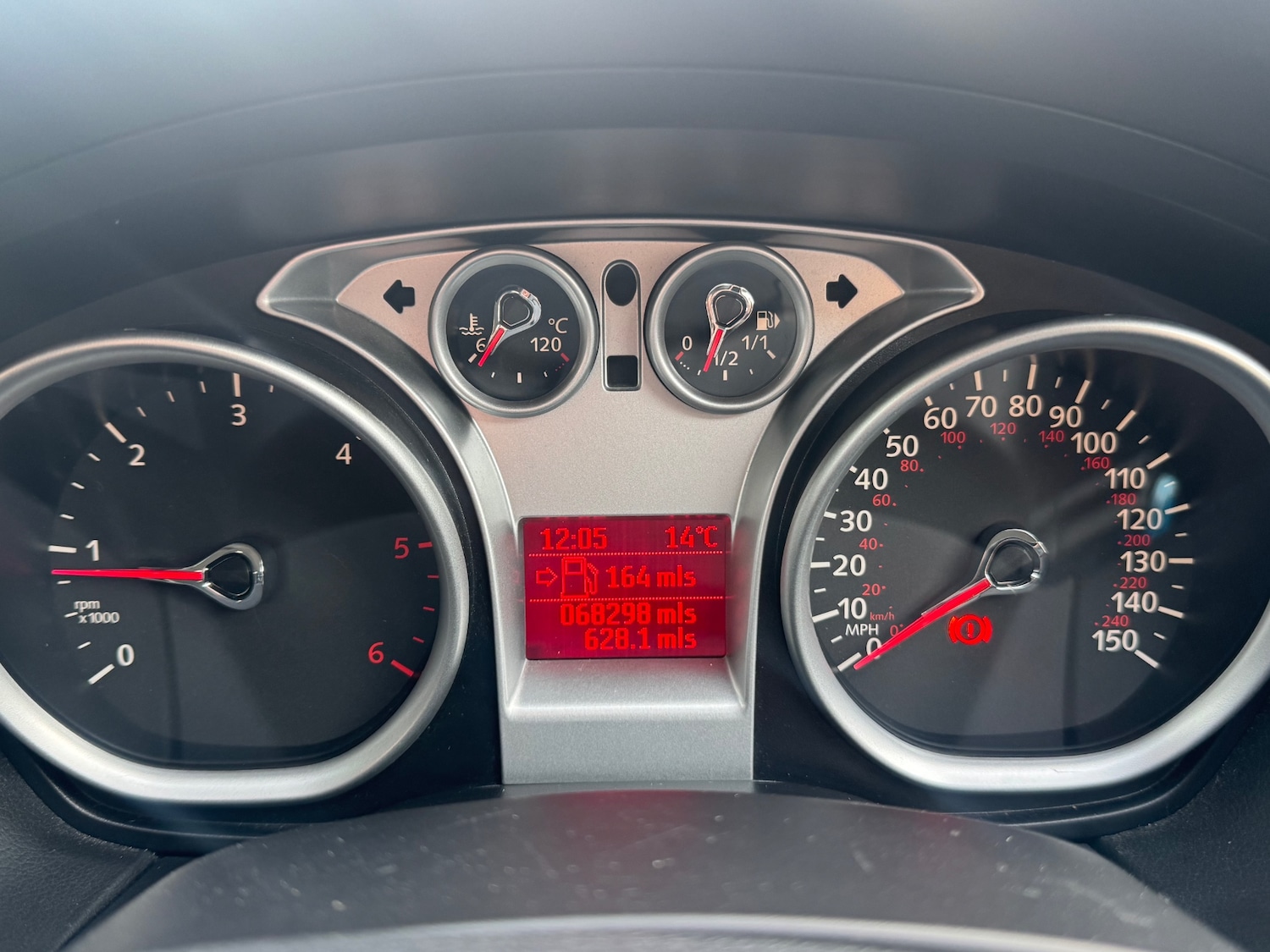 Used Ford Focus 2010 for sale - 77023479: Photo 12