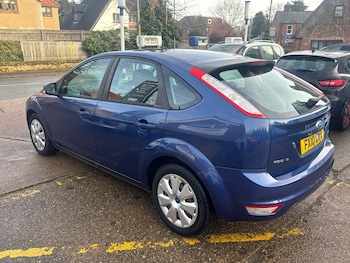 Used Ford Focus 2010 for sale - 77023479: Photo