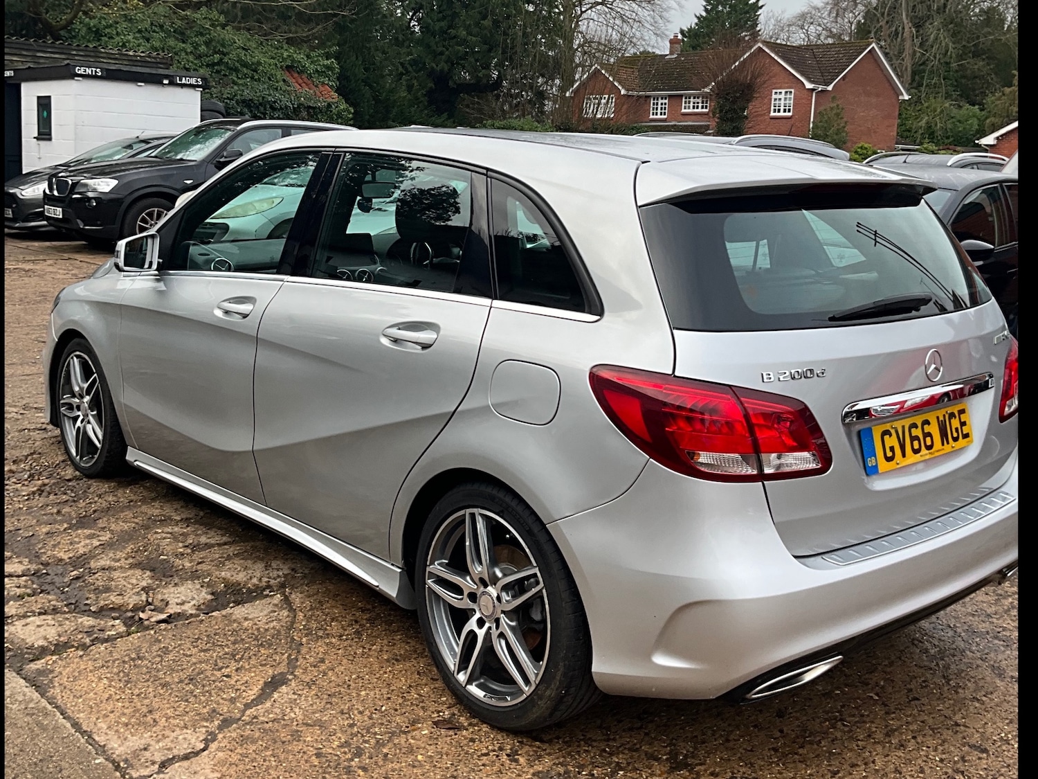 Used Mercedes-Benz B Class 2017 for sale - 77170596: Photo 3