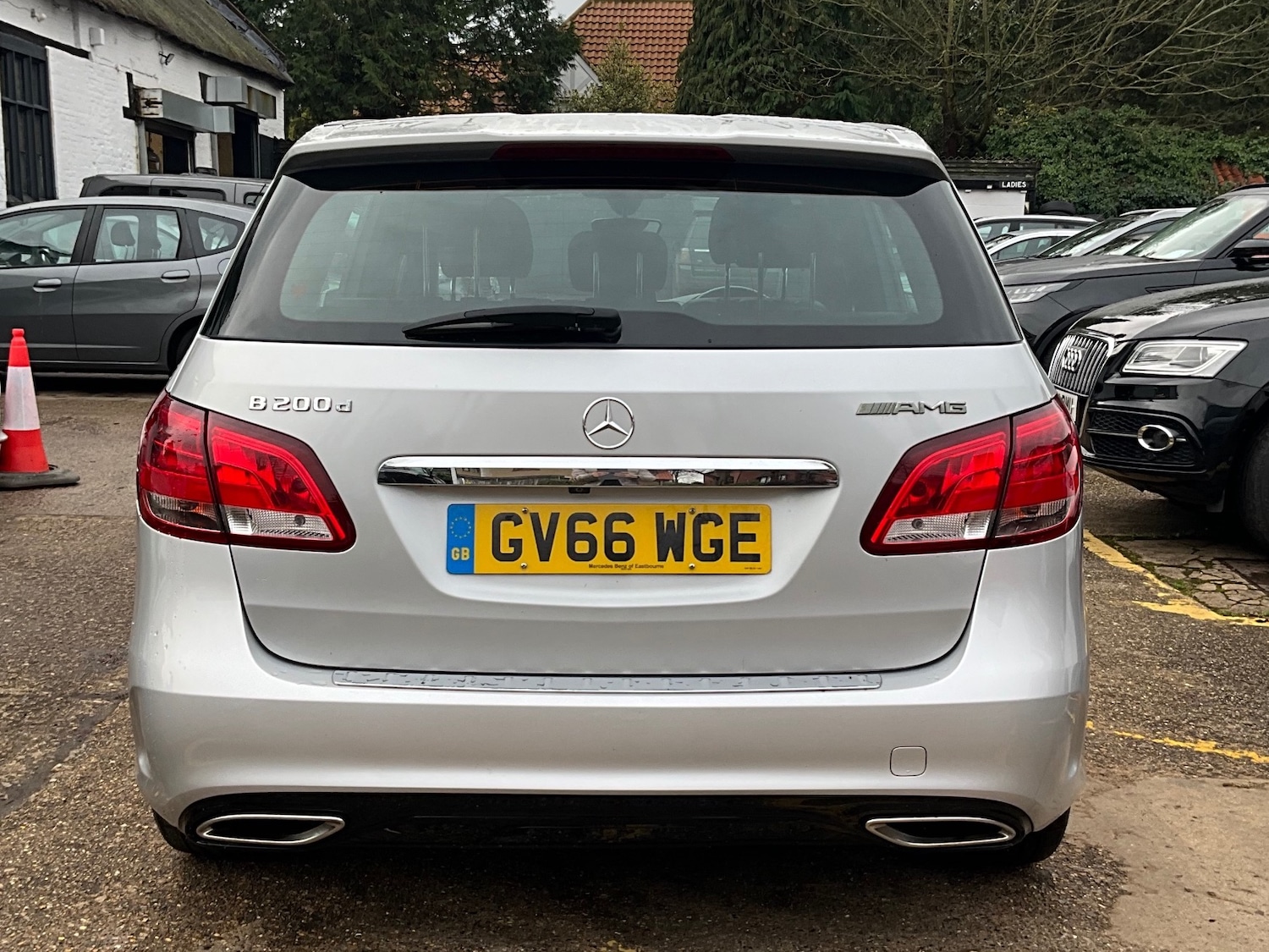 Used Mercedes-Benz B Class 2017 for sale - 77170596: Photo 4