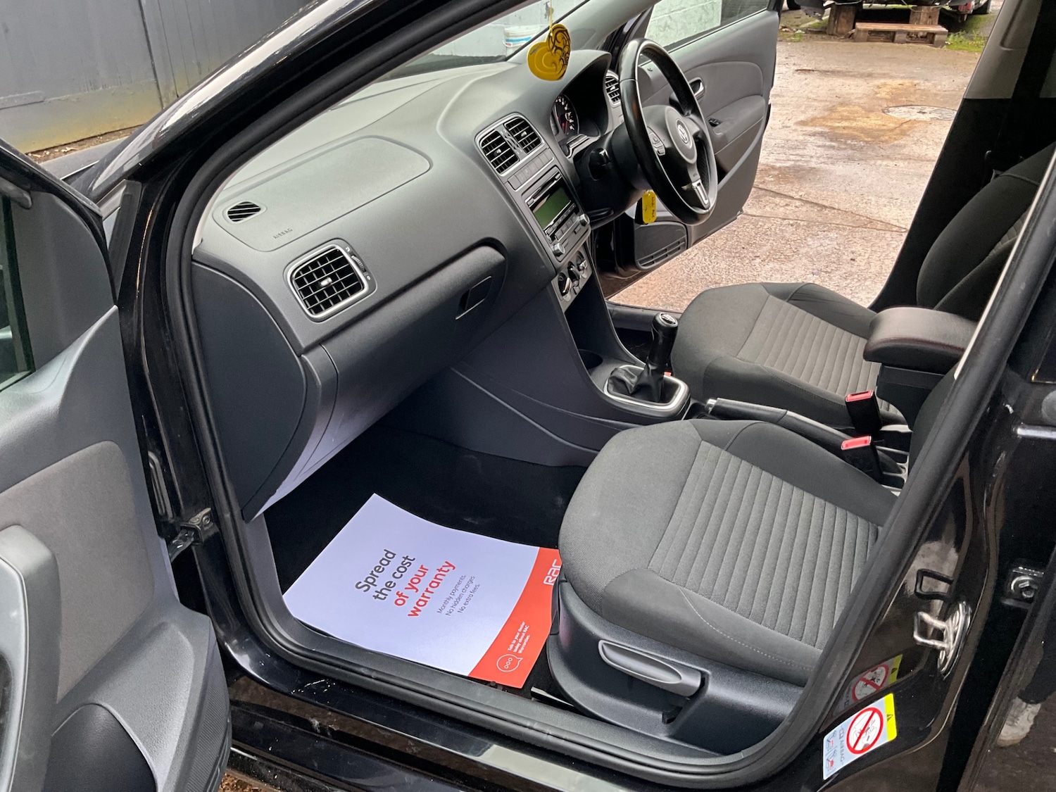 Used Volkswagen Polo 2011 for sale - 77531972: Photo 11