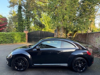 Used Volkswagen Beetle 2015 for sale - 79009197: Photo