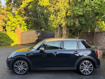 Used MINI Hatch 2022 for sale - 79009320: Photo
