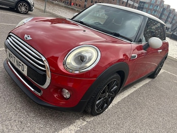 Used MINI Hatch 2017 for sale - 76107237: Photo