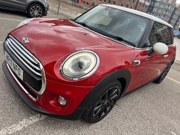 Used MINI Hatch 2017 for sale - 76107237: Photo