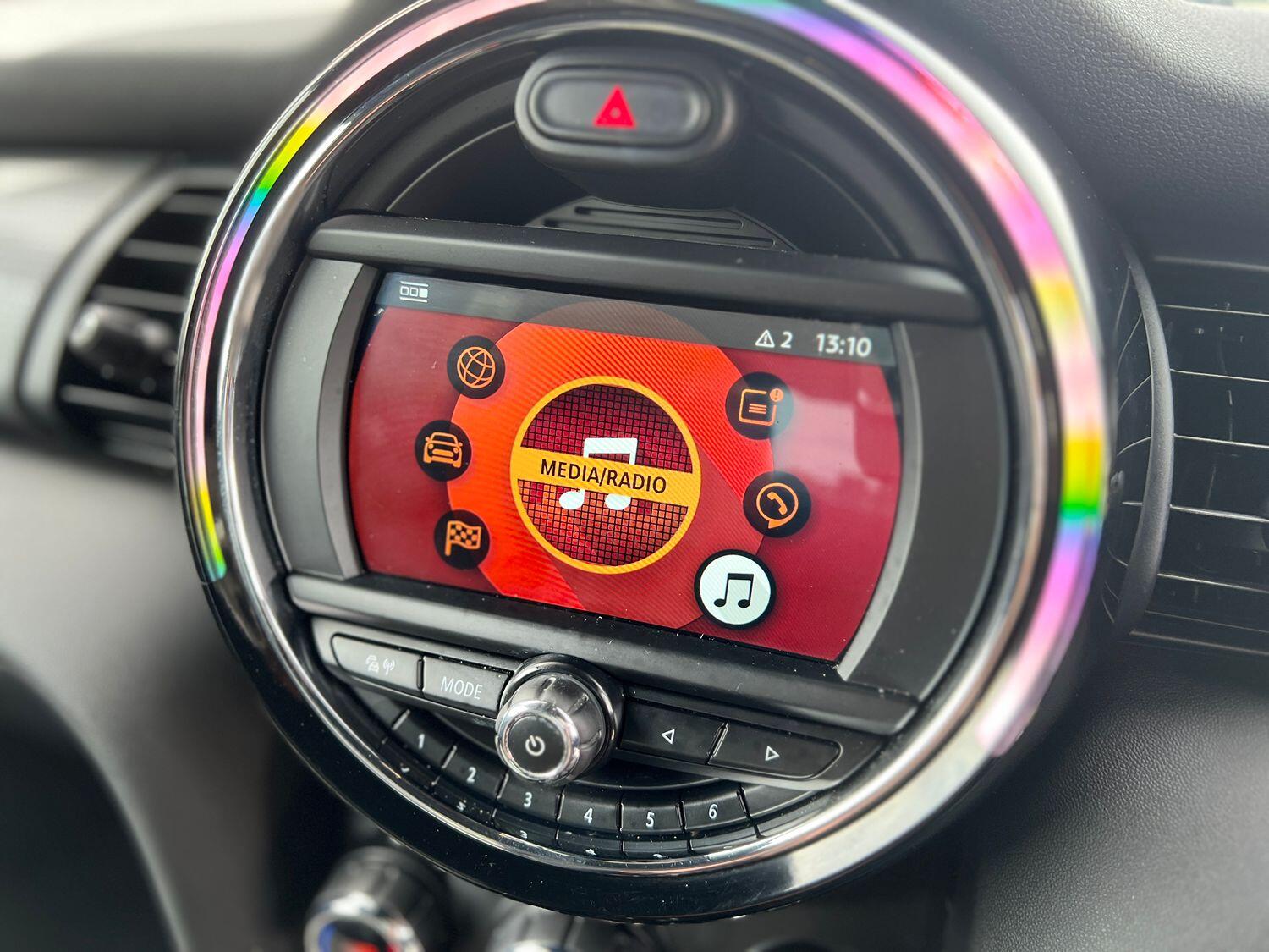 Used MINI Hatch 2018 for sale - 76793385: Photo 22