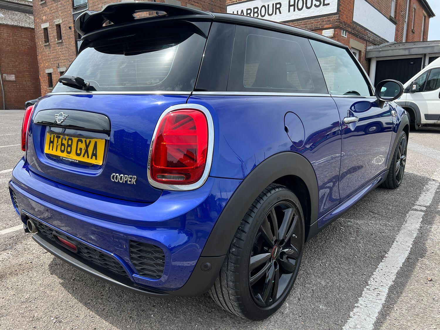 Used MINI Hatch 2018 for sale - 76793385: Photo 27