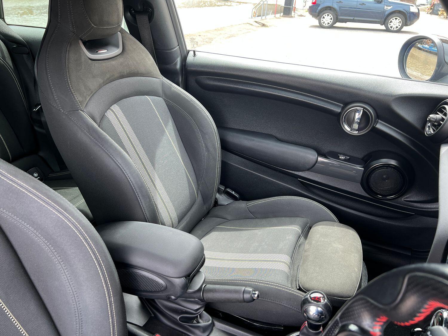 Used MINI Hatch 2018 for sale - 76793385: Photo 57