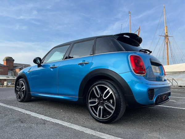 Used MINI Hatch 2016 for sale - 76317458: Photo 2