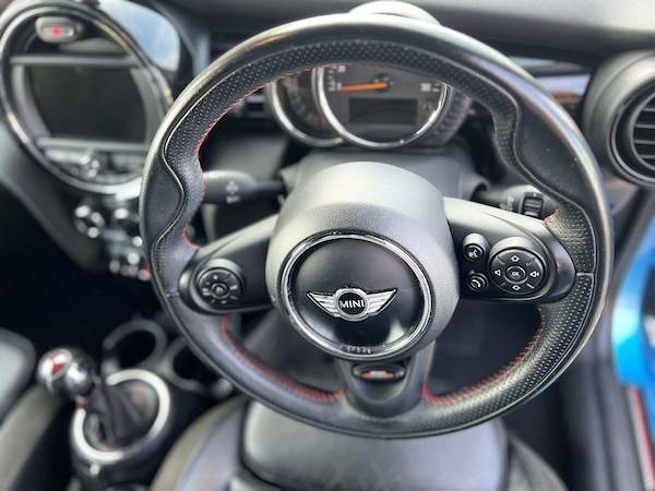 Used MINI Hatch 2016 for sale - 76317458: Photo 8