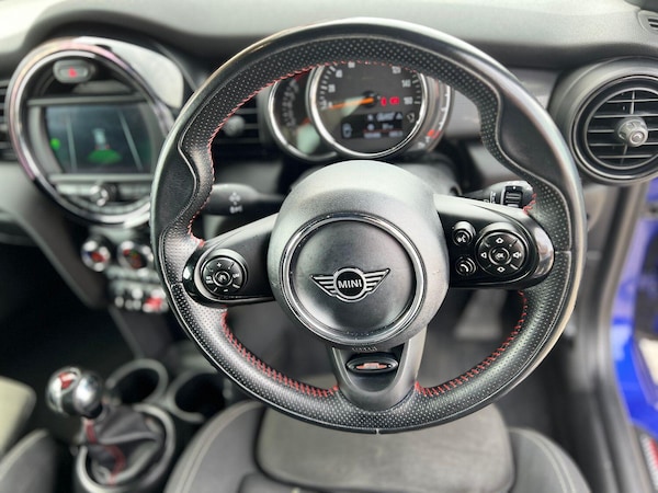 Used MINI Hatch 2018 for sale - 74808204: Photo 10