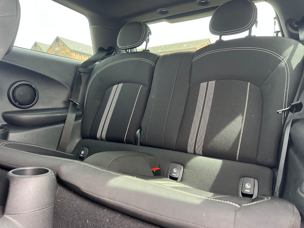 Used MINI Hatch 2018 for sale - 74808204: Photo 17