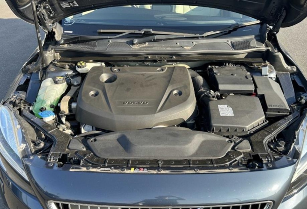 Used Volvo V40 2016 for sale - 76847021: Photo 13