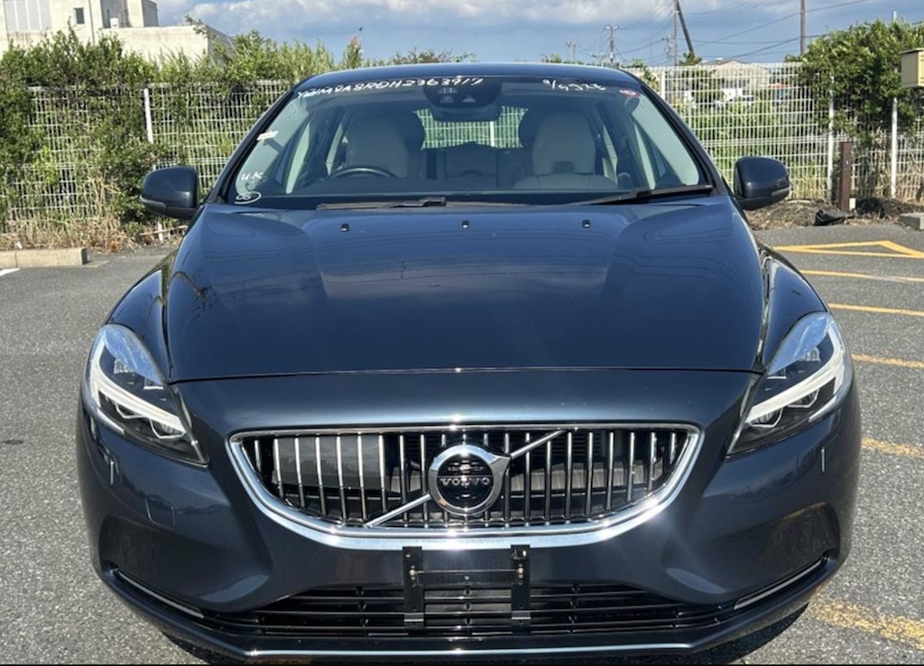 Used Volvo V40 2016 for sale - 76847021: Photo 3