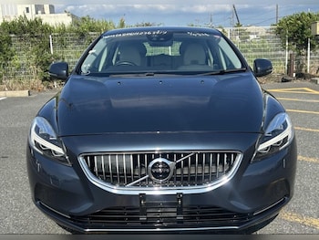 Used Volvo V40 2016 for sale - 76847021: Photo