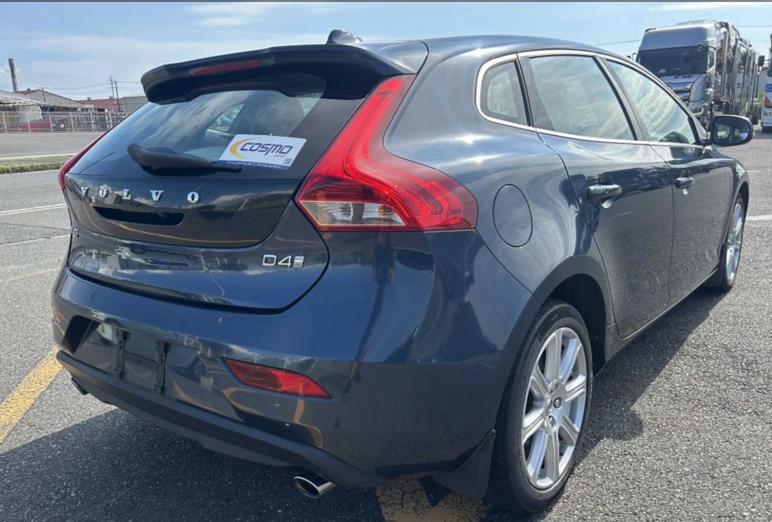 Used Volvo V40 2016 for sale - 76847021: Photo 6