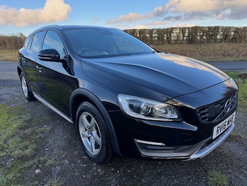 Used Volvo V60 Cross Country 2016 for sale - 77417939: Photo