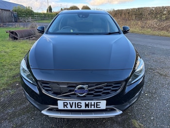 Used Volvo V60 Cross Country 2016 for sale - 77417939: Photo