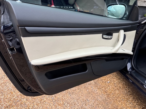 Used BMW 3 Series 2011 for sale - 75315517: Photo 14