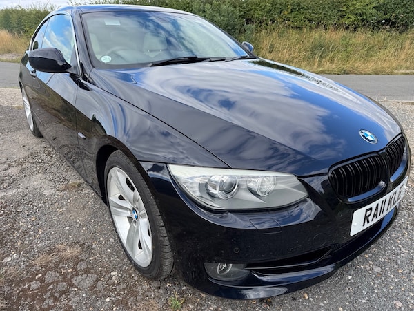 Used BMW 3 Series 2011 for sale - 75315517: Photo 1