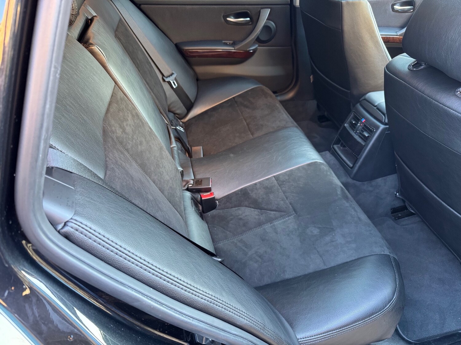 Used BMW 3 Series 2011 for sale - 78150171: Photo 12