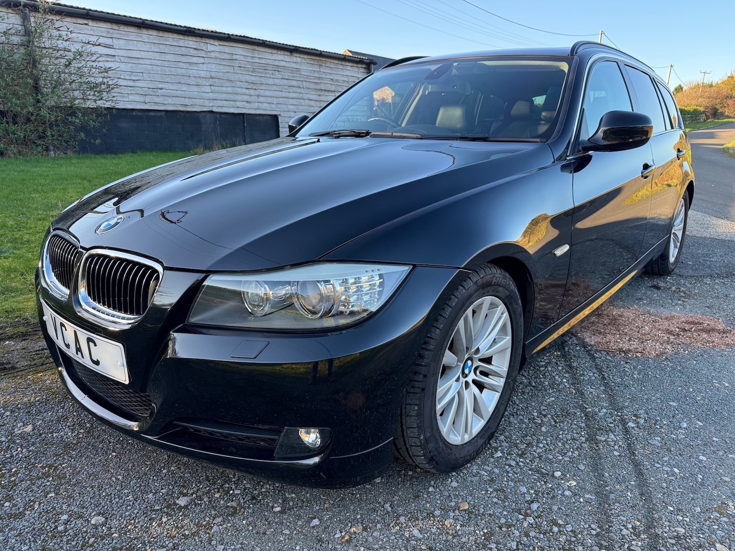 Used BMW 3 Series 2011 for sale - 78150171: Photo 2