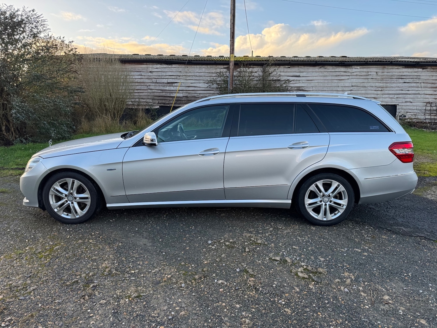 Used Mercedes-Benz E Class 2012 for sale - 76846126: Photo 4