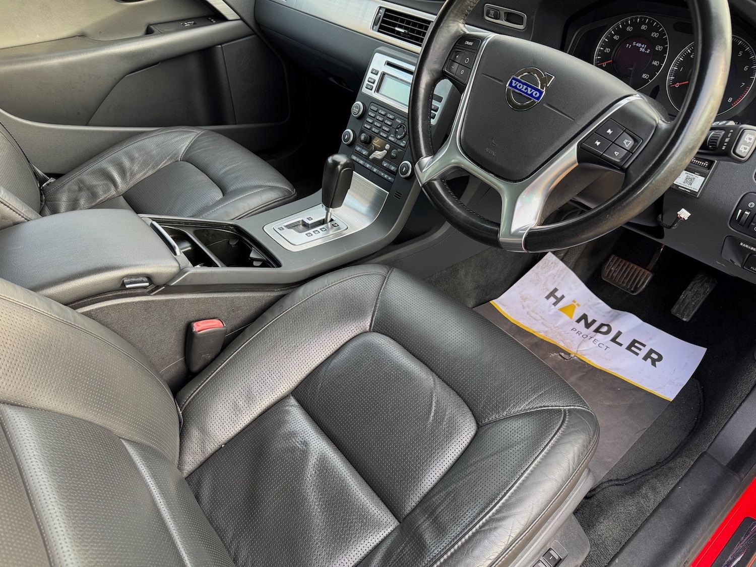 Used Volvo V70 2010 for sale - 76554414: Photo 12