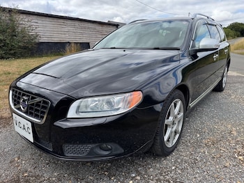 Used Volvo V70 2010 for sale - 75316012: Photo