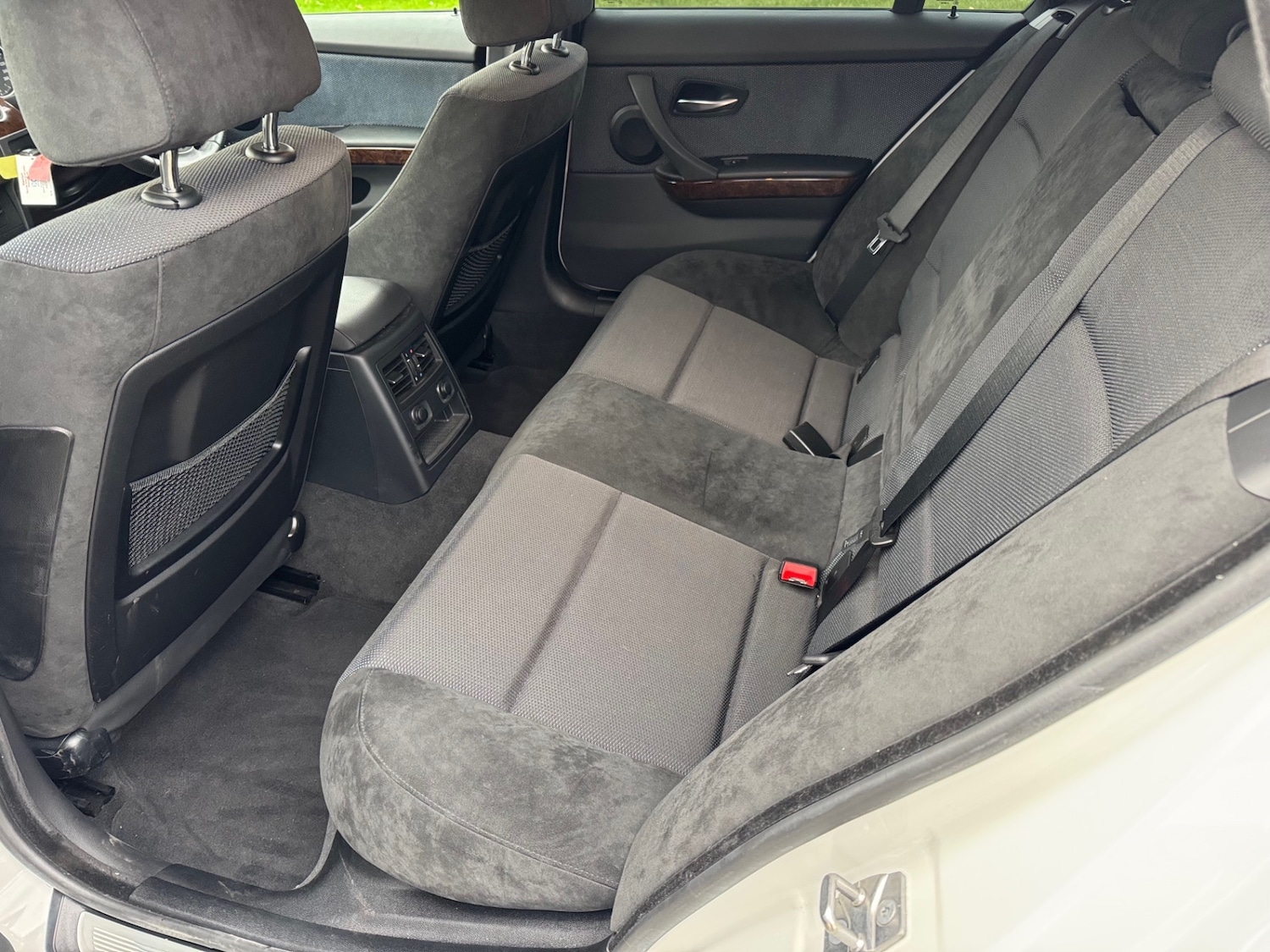 Used BMW 3 Series 2010 for sale - 76554395: Photo 12