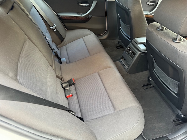 Used BMW 3 Series 2010 for sale - 72424124: Photo 13