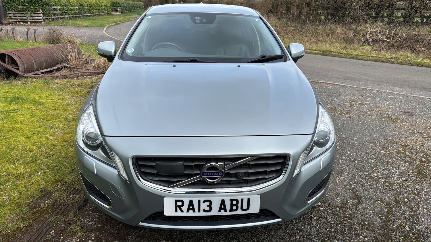 Used Volvo S60 2013 for sale - 77676441: Photo 2
