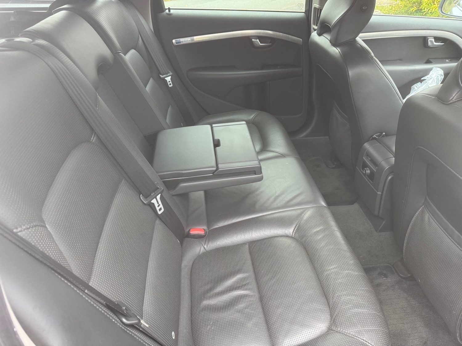 Used Volvo V70 2010 for sale - 76263379: Photo 13