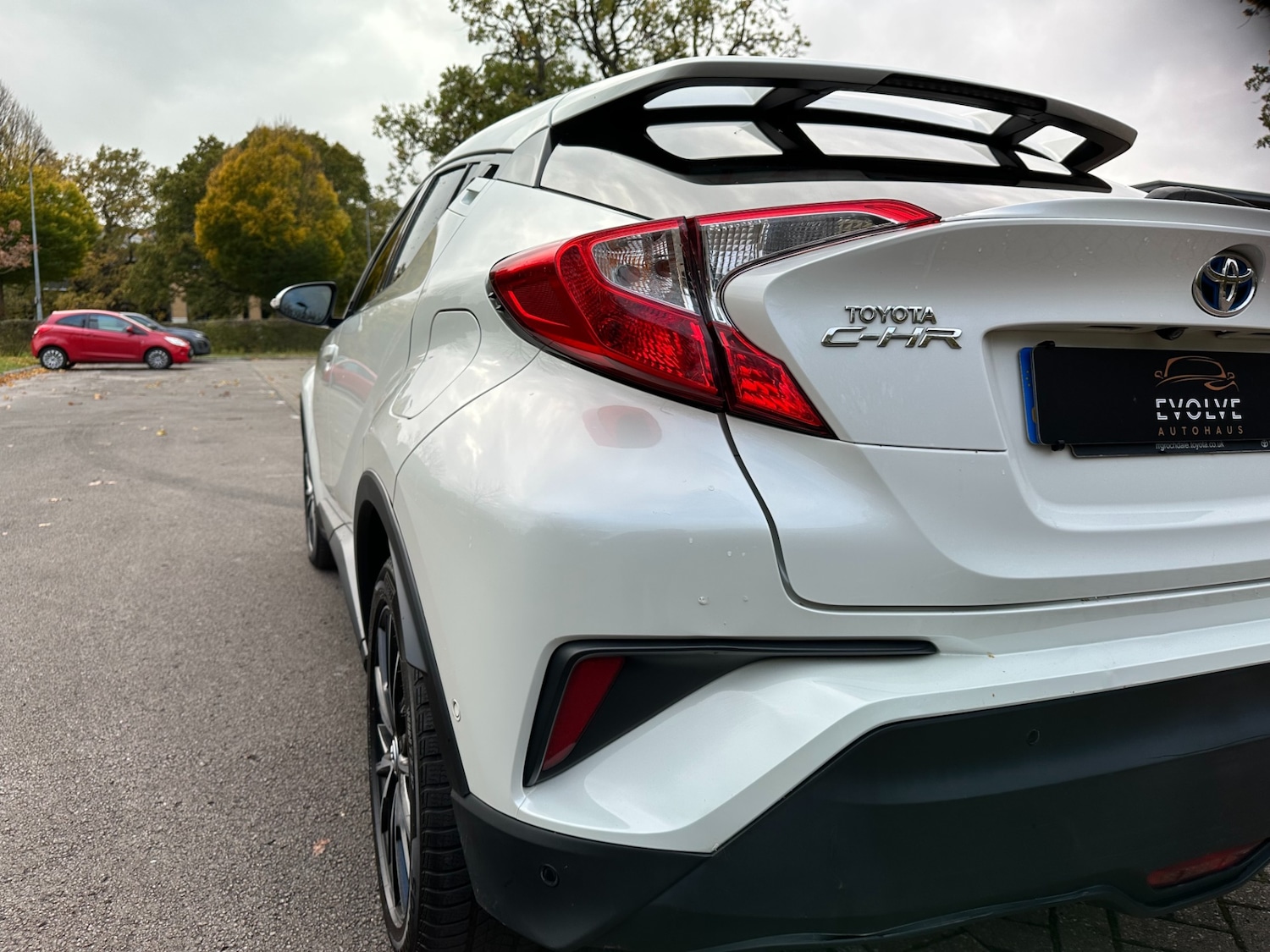 Used Toyota C-HR 2016 for sale - 77023222: Photo 10