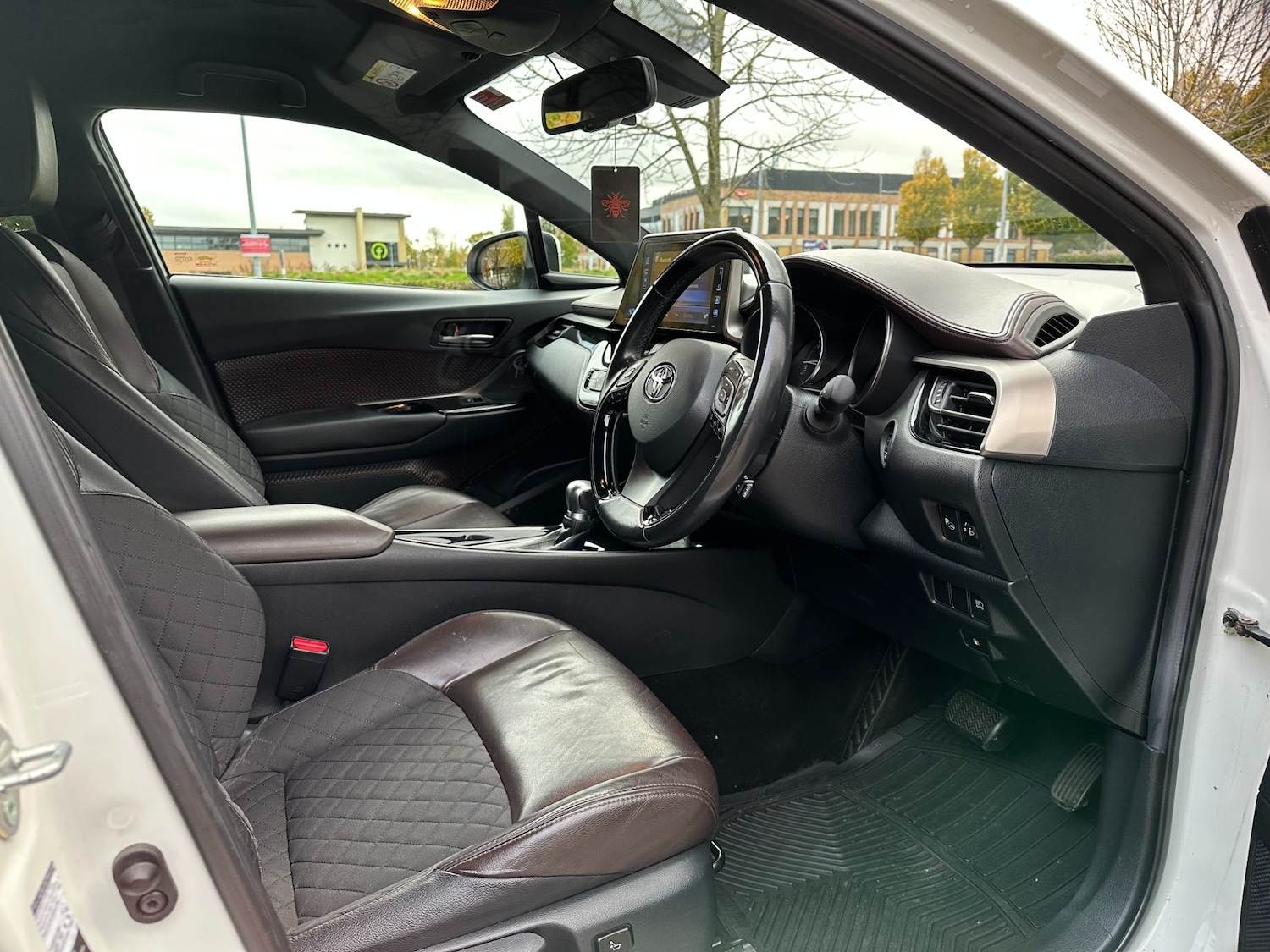 Used Toyota C-HR 2016 for sale - 77023222: Photo 14