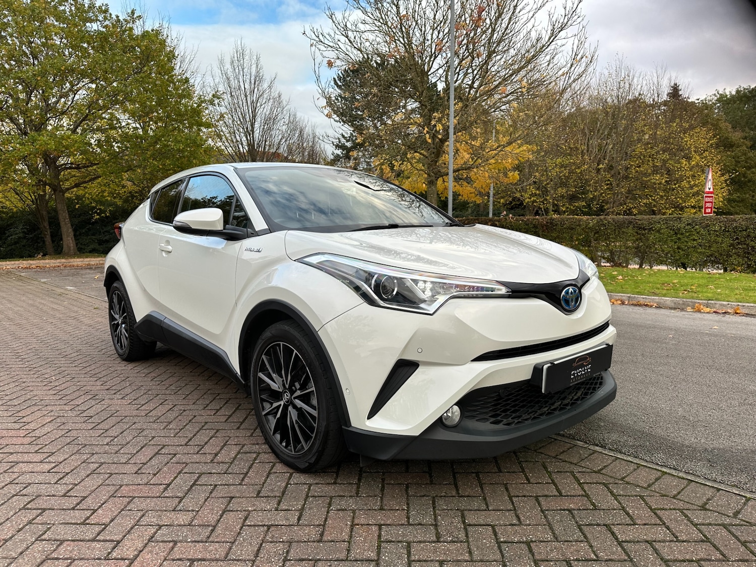 Used Toyota C-HR 2016 for sale - 77023222: Photo 5