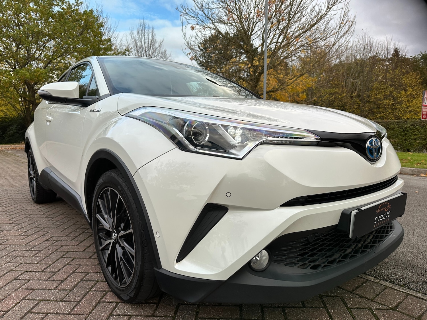 Used Toyota C-HR 2016 for sale - 77023222: Photo 6