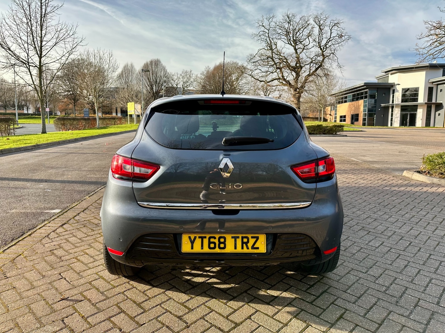 Used Renault Clio 2018 for sale - 77023179: Photo 11