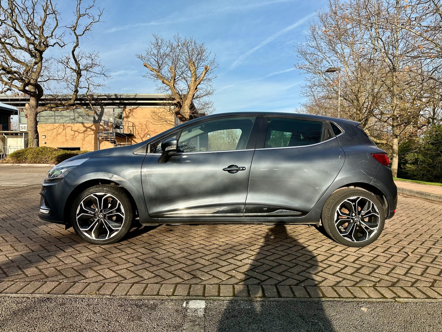 Used Renault Clio 2018 for sale - 77023179: Photo 24