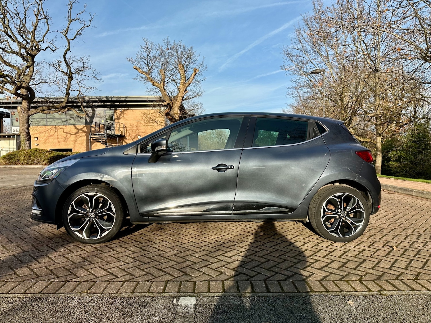 Used Renault Clio 2018 for sale - 77023179: Photo 8