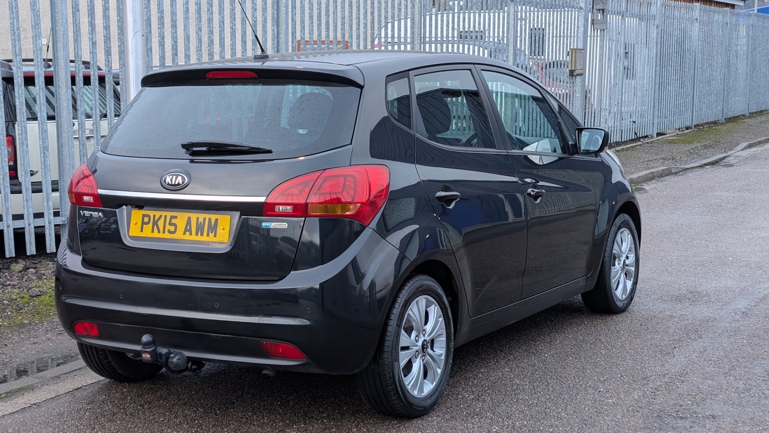 Used Kia Venga 2015 for sale - 76736799: Photo 3