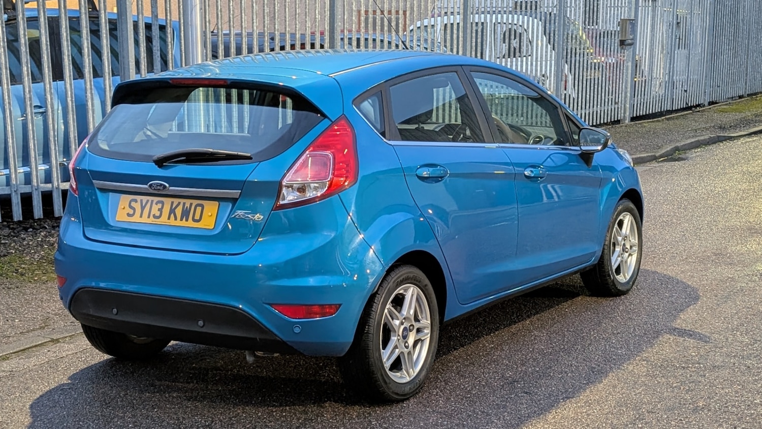 Used Ford Fiesta 2013 for sale - 76908150: Photo 3