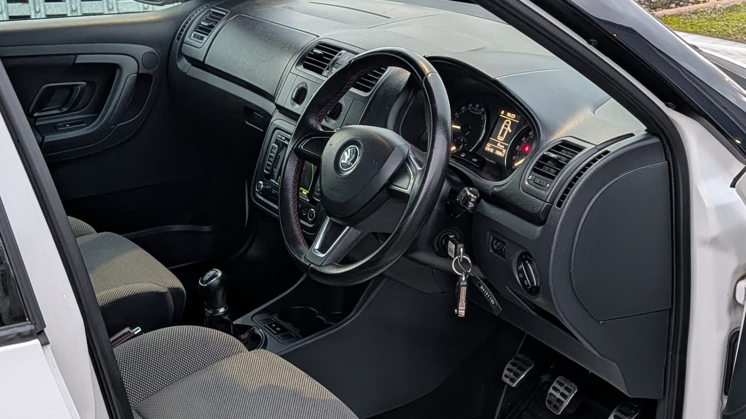 Used Skoda Fabia 2013 for sale - 77300359: Photo 5