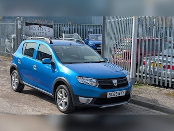 Used Dacia Sandero Stepway 2015 for sale - 78121648: Photo