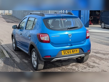 Used Dacia Sandero Stepway 2015 for sale - 78121648: Photo