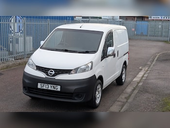 Used Nissan NV200 2013 for sale - 76707580: Photo